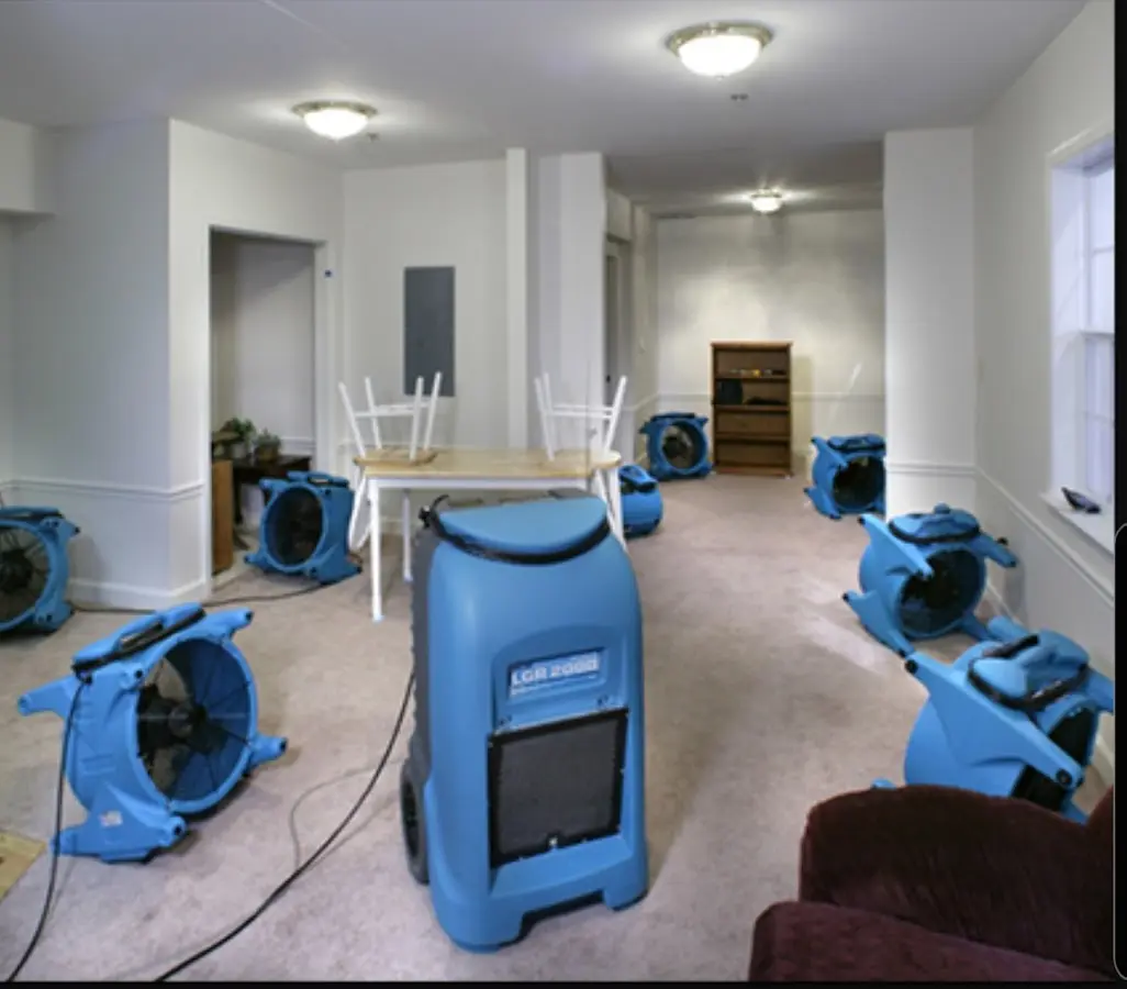 Air movers and dehumidifier setup for Water Extraction & Removal in Hartsville-Trousdale County